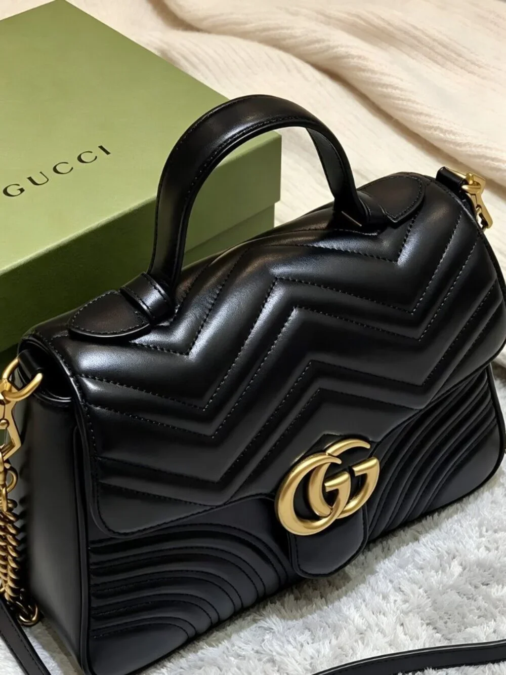 Gucci GG Marmont Medium Matelassé Top Handle Bag